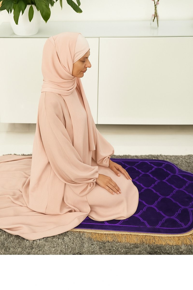 Gebedskleed – Comfortabele & Zachte Islamitische Prayer Mat met Antislip en Gouden Afwerking (115×65 cm) – Meerdere Kleuren