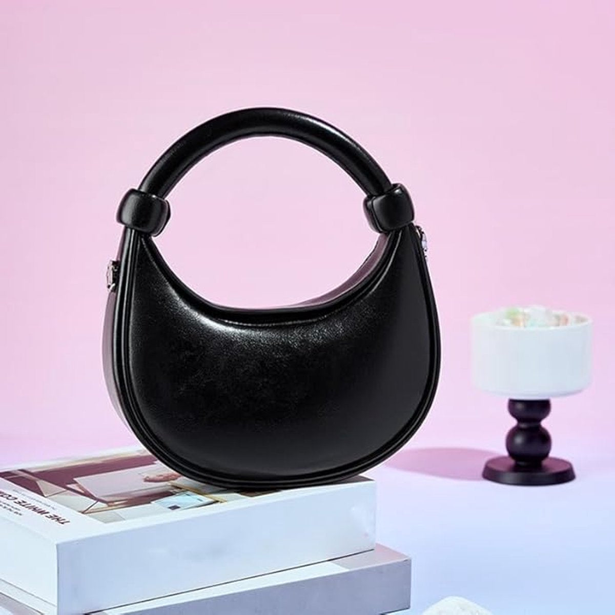 Leren Schoudertas Dames – Tote Handbag met Ritssluiting en Verstelbare Schouderband – Kleine Crescent Clutch - Zwart