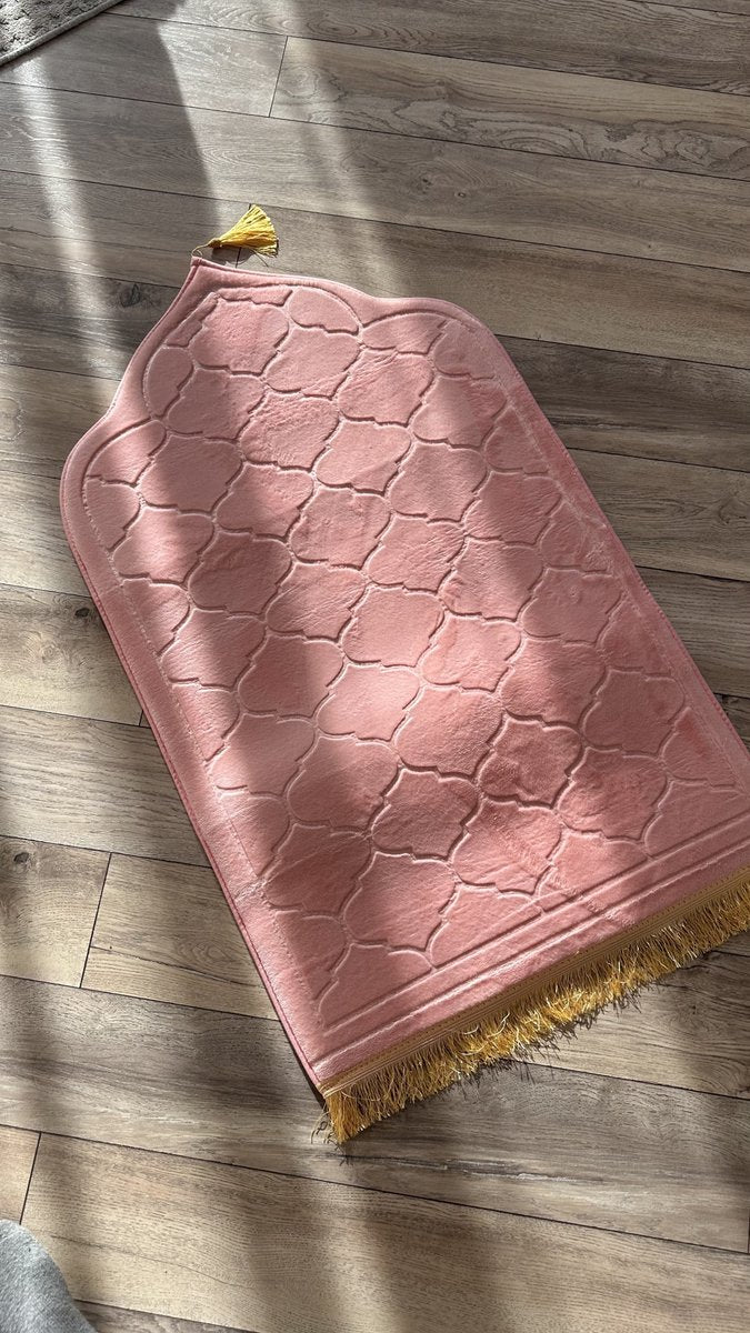 Gebedsmat – Comfortabele & Zachte Islamitische Prayer Mat – Antislip Gebedskleed met Gouden afwerkingen – 115 x 65 cm - paars