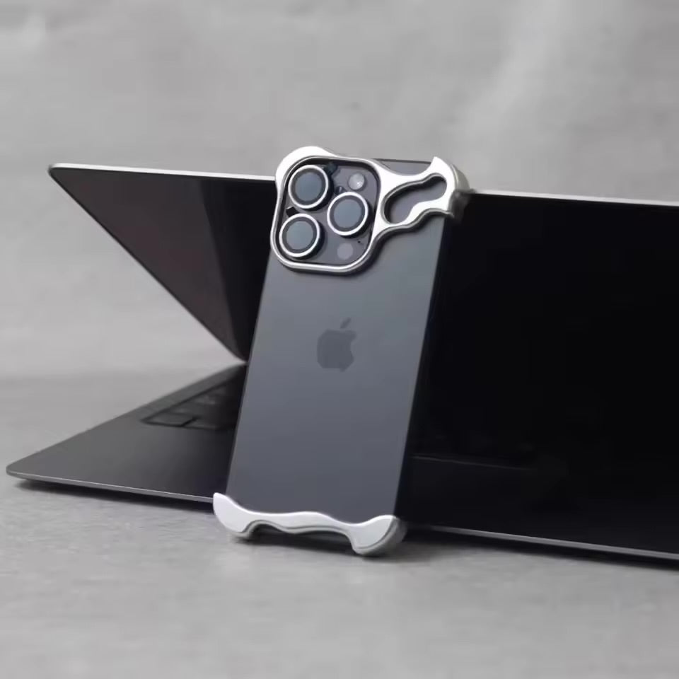 Luxury Aluminum Bumper - Phone Case for iPhone 15 / Pro Max - Lens Film