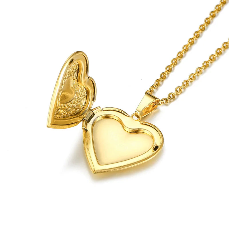 Trendy Stainless Steel Heart Locket Necklace for Women Girls, Can Be Opened Reliquary Pendant,with Family BFF Collar Jewelry