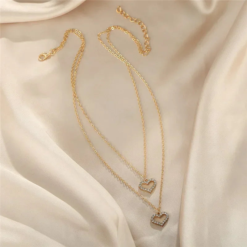 2024 New Women's Pearl Necklace Kpop Gold Color Beads Pendant Necklaces Goth Double Layer Chain Choker for Women Fashion Jewelry