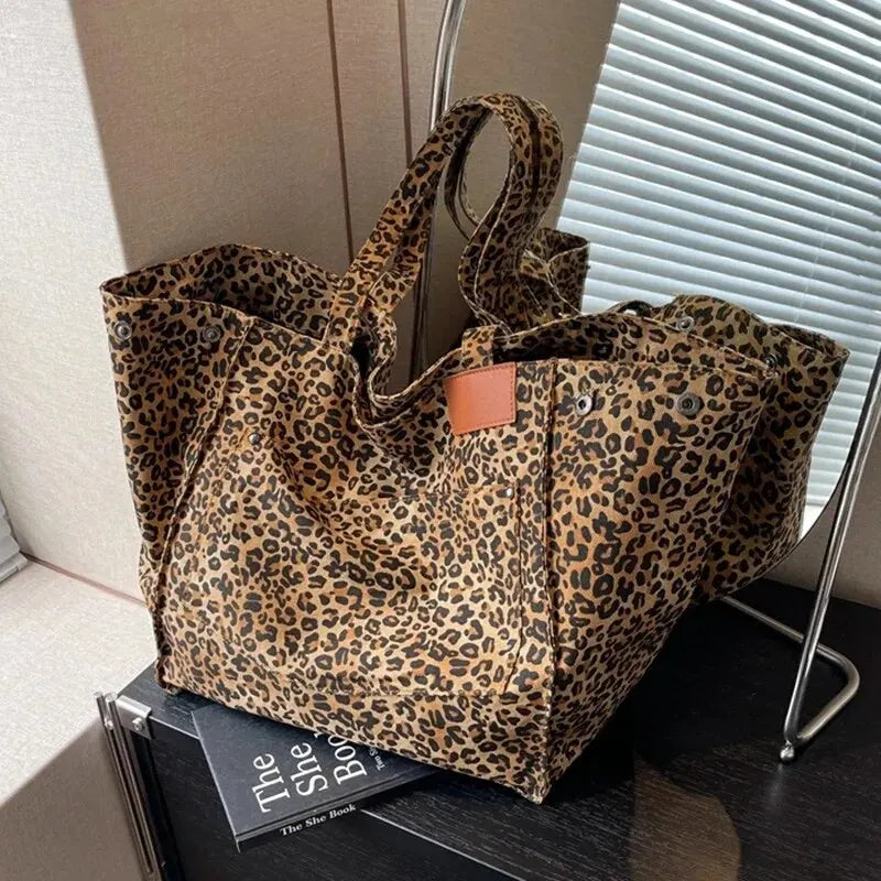 Leopard Print Tote Bag – Stijlvolle Canvas Shopper met Luipaardprint | Ruim, Licht & Trendy