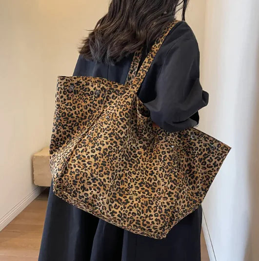 Tragetasche aus Canvas mit Leopardenmuster, Handtasche